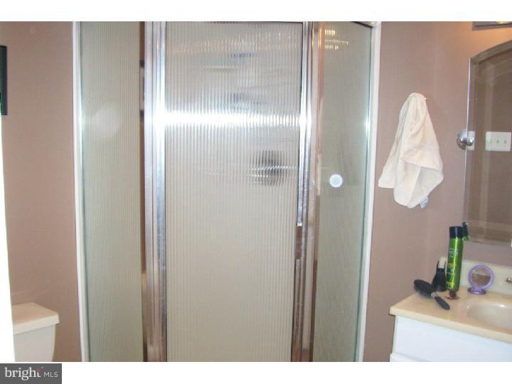 108 Valley View Road Media, PA 19063 - Photo 16 of 23 Bathroom