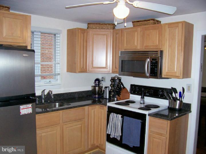 108 Valley View Road Media, PA 19063 - Photo 3 of 23 Kitchen