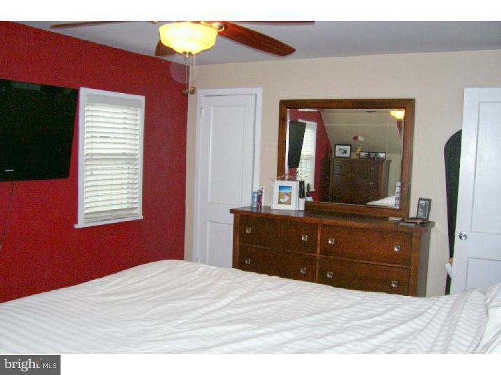 108 Valley View Road Media, PA 19063 - Photo 10 of 23 Bedroom - Main