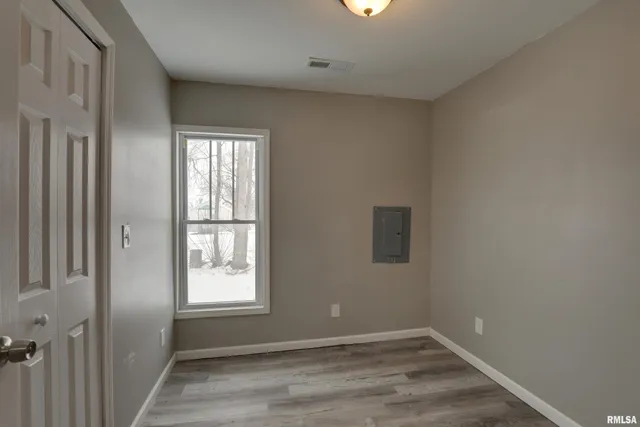 $150,000 | 212 Adams Street, Coatsburg, IL 62325