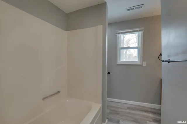 $150,000 | 212 Adams Street, Coatsburg, IL 62325