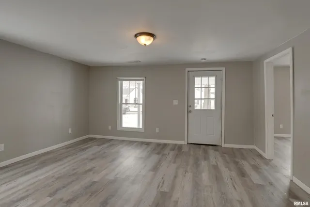 $150,000 | 212 Adams Street, Coatsburg, IL 62325