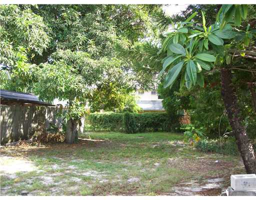 130 Northeast 15th Terrace Boca Raton, FL 33432 - Photo 2 of 7 Additional Photo