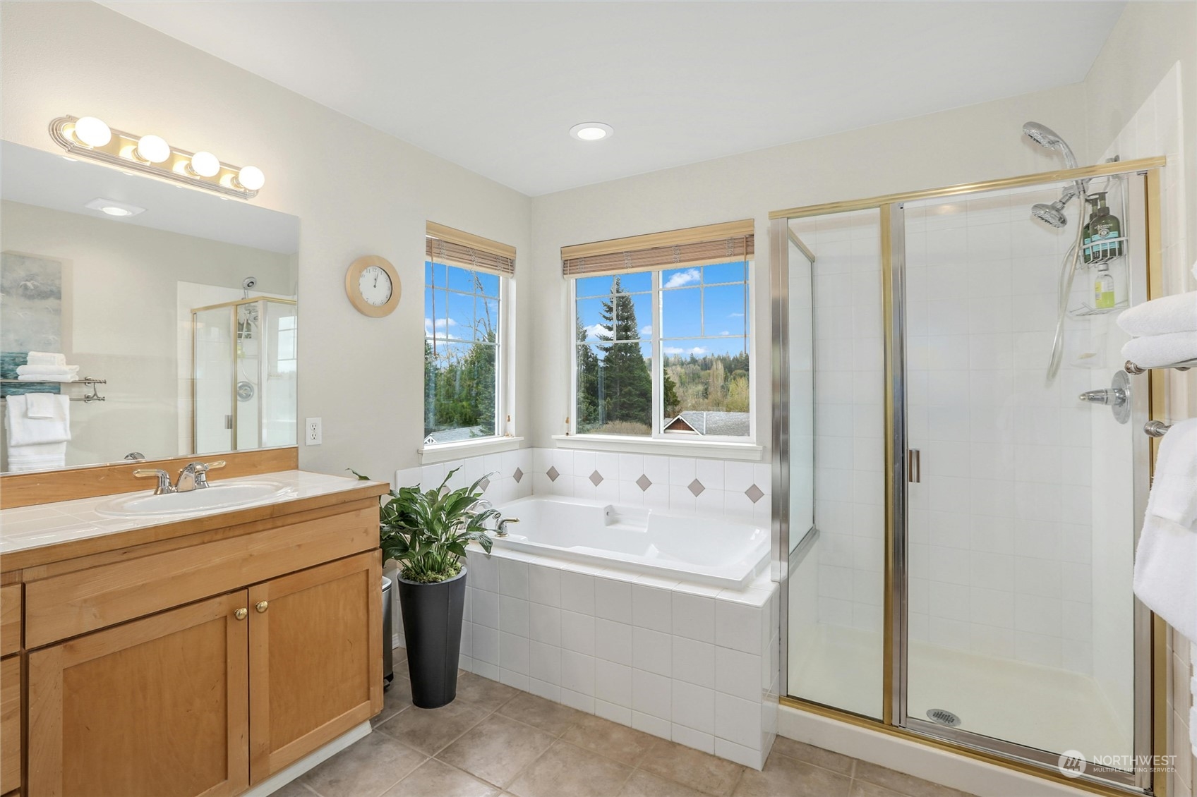 10617 Northeast 173rd Place Bothell, WA 98011 - Photo 23 of 38 Gallery Image 23