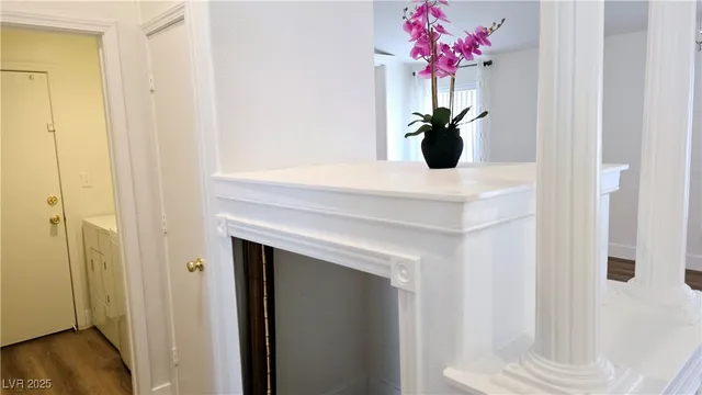 $1,950 | 9633 Boylagh Avenue, Las Vegas, NV 89129