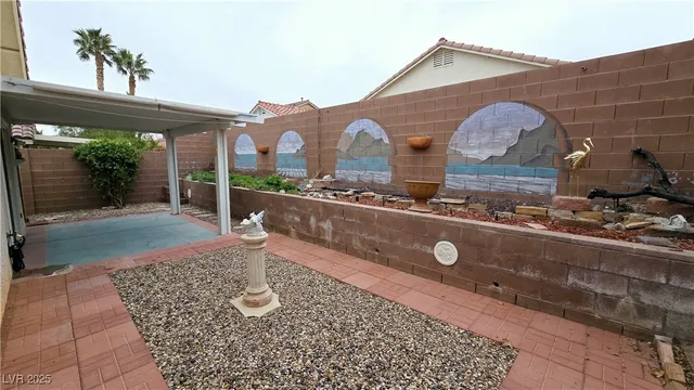 $1,950 | 9633 Boylagh Avenue, Las Vegas, NV 89129