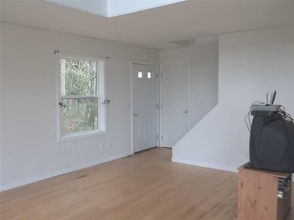 400 South Hunts Meadow Road Gardiner, ME 04345 - Photo 14 of 24 Photo