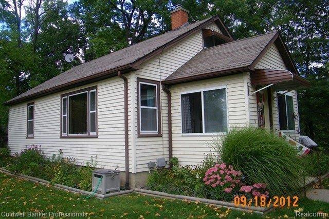 6894 Jefferson Rd 001.jpg
