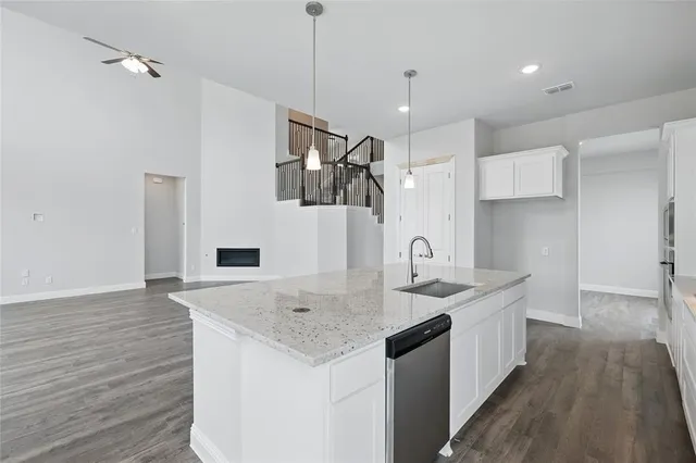 $599,990 | 713 Meridian Drive, Aledo, TX 76008