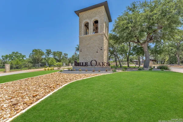 $799,990 | 740 Sharp Spgs Road, Bulverde, TX 78163