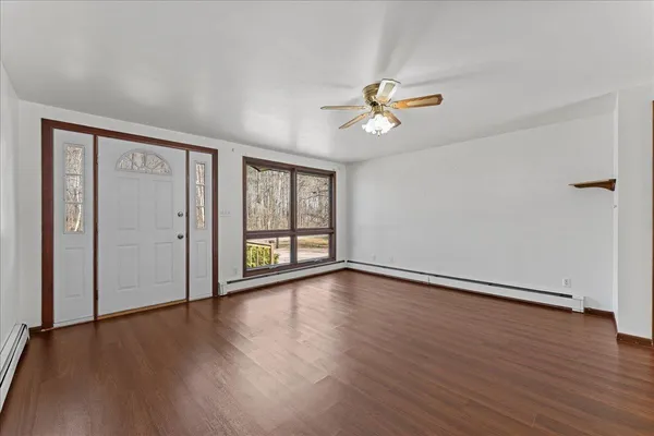 $339,900 | 10897 Circle Road, Luxemburg, WI 54217