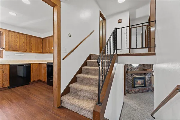 $339,900 | 10897 Circle Road, Luxemburg, WI 54217