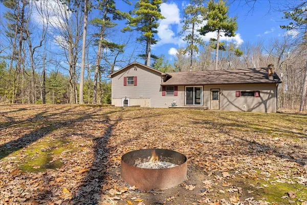 $339,900 | 10897 Circle Road, Luxemburg, WI 54217