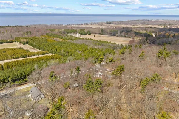 $339,900 | 10897 Circle Road, Luxemburg, WI 54217