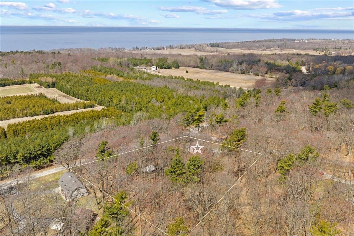 10897 Circle Road Luxemburg, WI 54217 - Photo 53 of 55