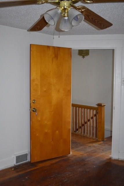 1323 Old Freeport Road Pittsburgh, PA 15238 - Photo 11 of 14 Gallery Image 11