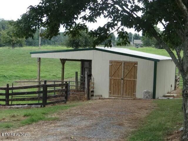 1901 Benson Road Cookeville, TN 38506 - Photo 4 of 8 la3bb5d45-m5rd-w960_h720 (1) - Copy