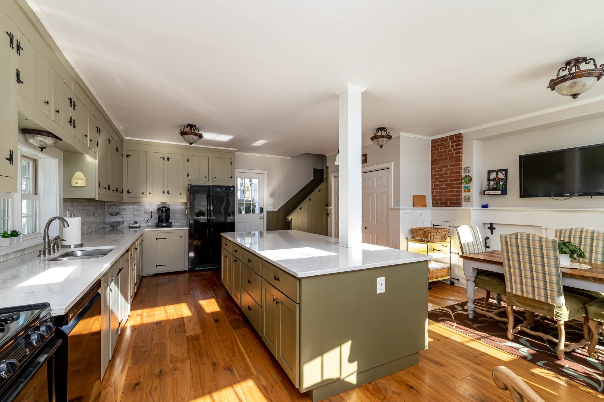 267 North River Road Milford, NH 03055 - Photo 29 of 40