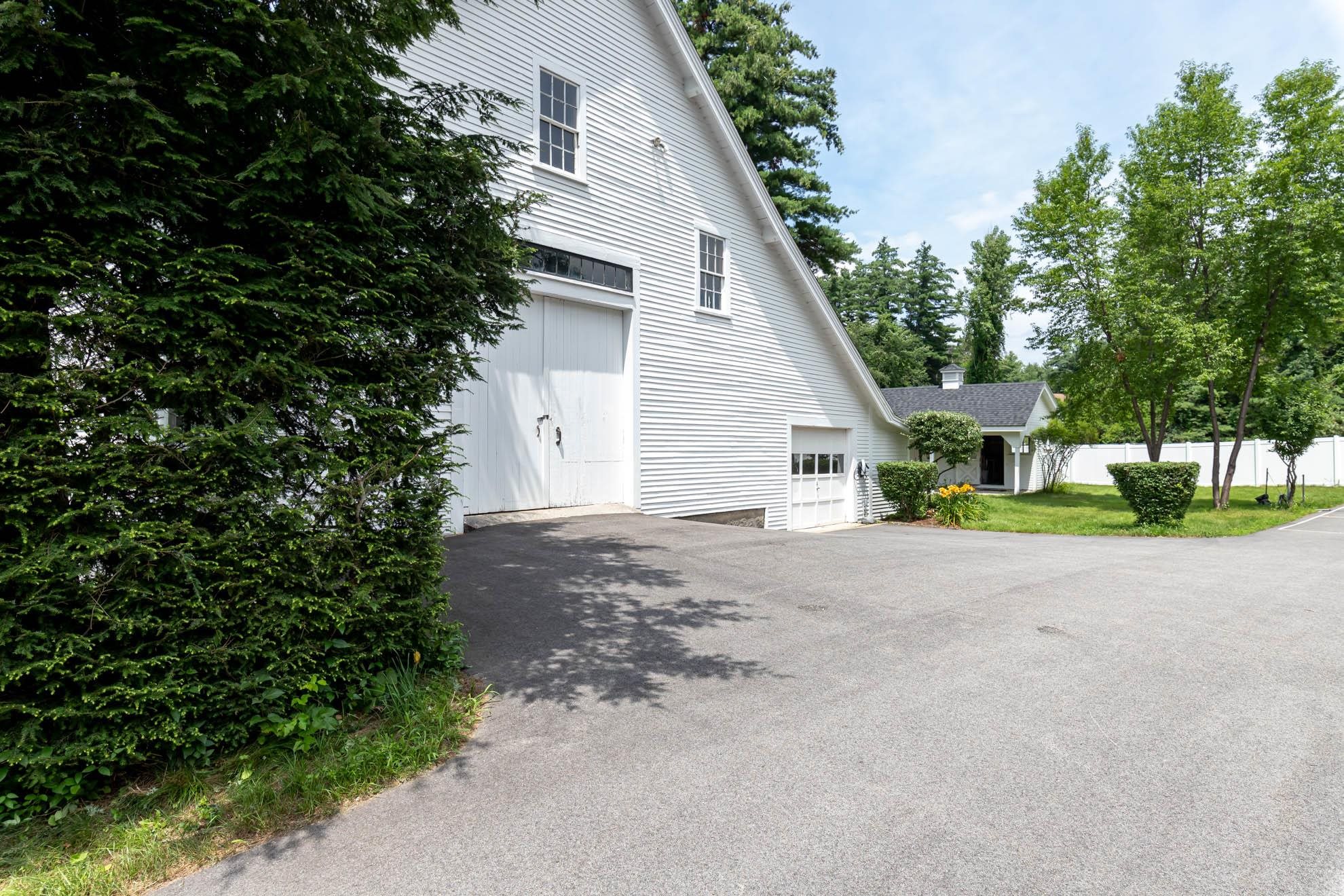 267 North River Road Milford, NH 03055 - Photo 32 of 40