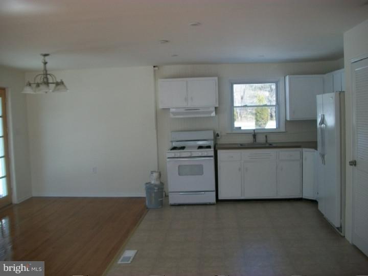 66 Willers Road Aston, PA 19014 - Photo 5 of 11 Gallery Image 5