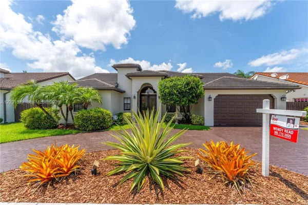 $829,000 | 15341 Southwest 114th Terrace, Miami, FL 33196