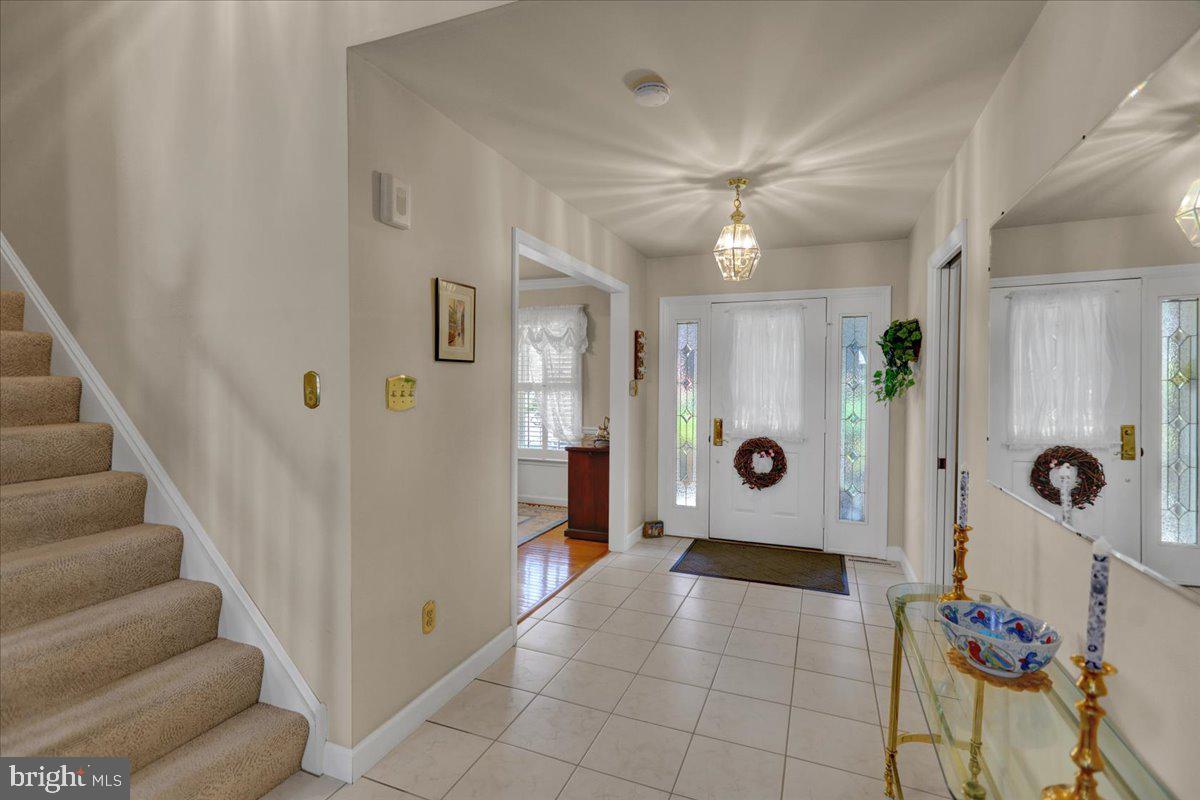 124 Pennsylvania Avenue Sinking Spring, PA 19608 - Photo 3 of 59 Foyer with Ceramic tile flooring