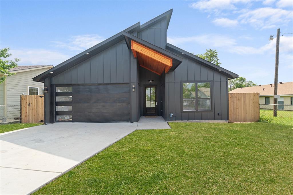 1527 South Denley Dr  