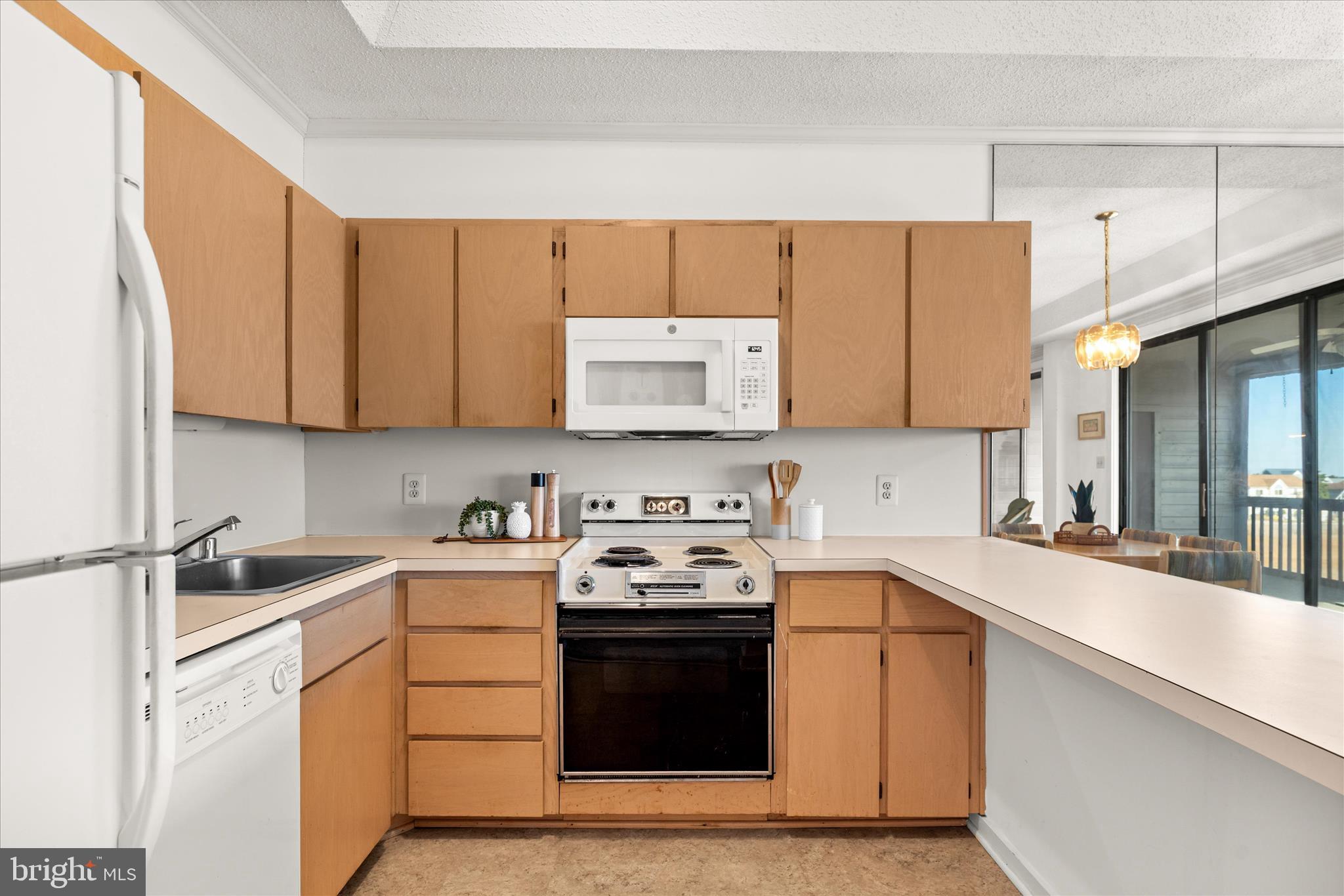 119 Old Landing Road, Unit 301B7 Ocean City, MD 21842 - Photo 23 of 57 Kitchen