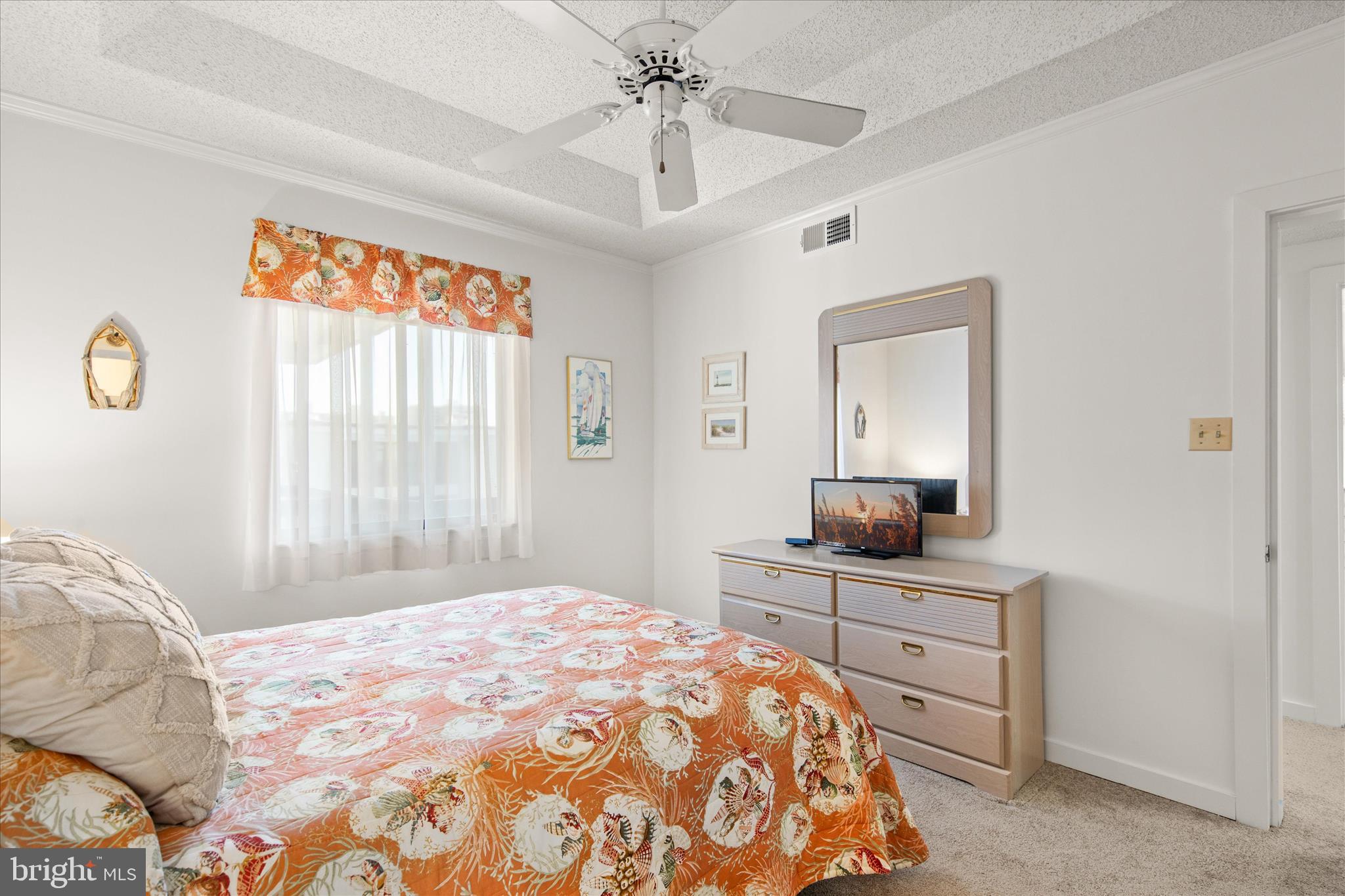 119 Old Landing Road, Unit 301B7 Ocean City, MD 21842 - Photo 34 of 57 Primary Bedroom