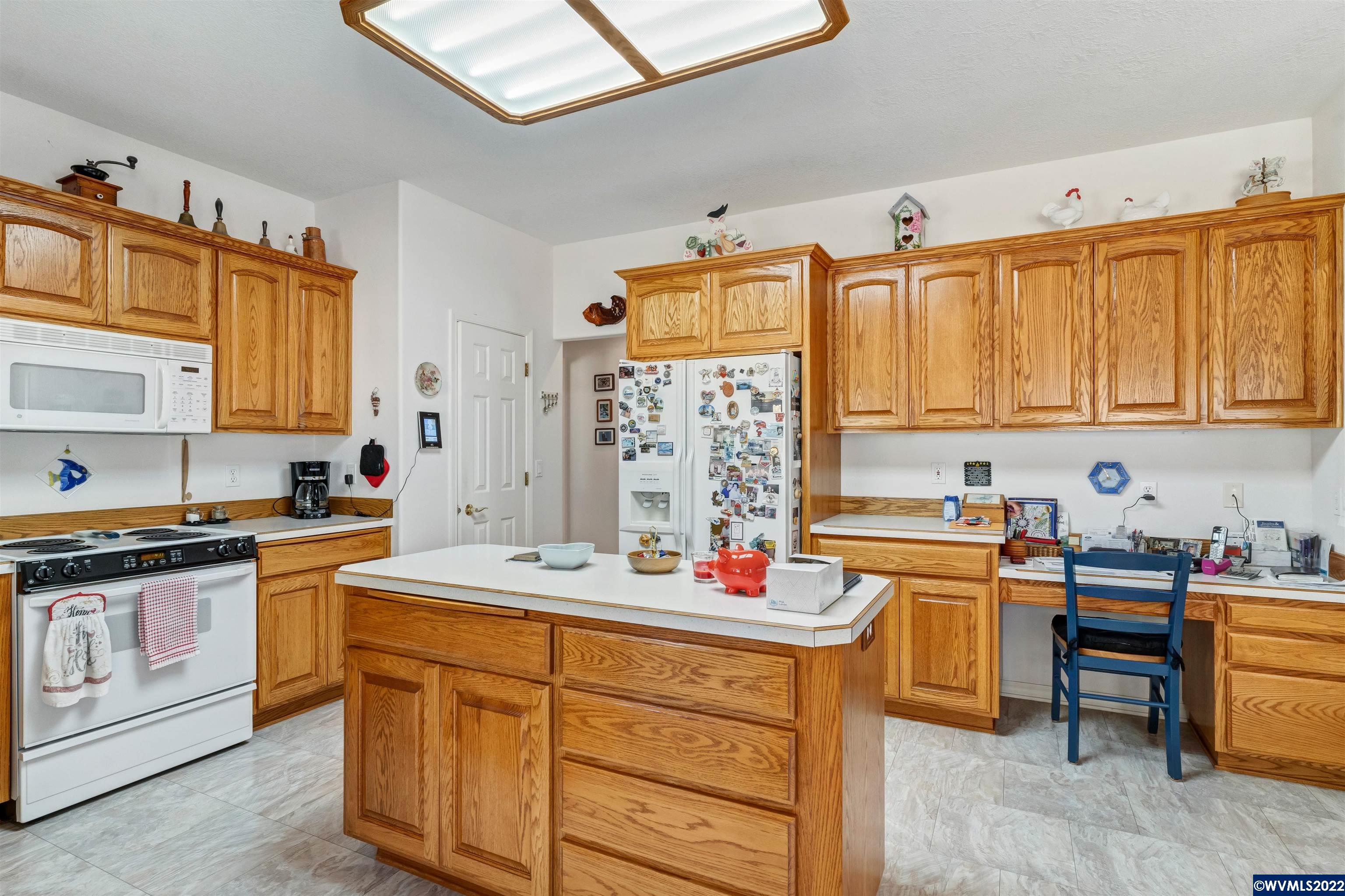 4434 Forest Ridge Road Northeast Silverton, OR 97381 - Photo 21 of 42 Gallery Image 21