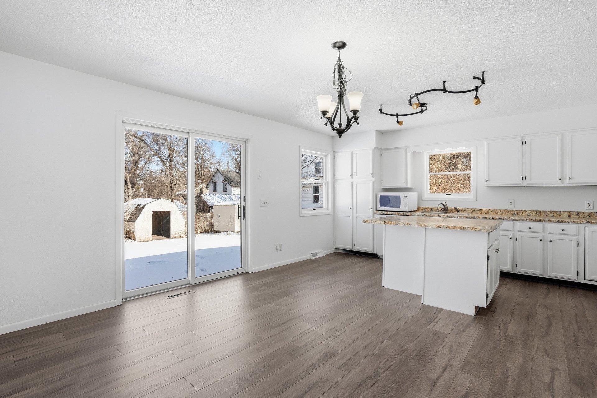 16 14th Street Northwest Faribault, MN 55021 - Photo 12 of 44