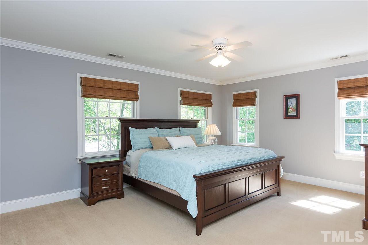 804 Dothan Court Raleigh, NC 27614 - Photo 11 of 25 Gallery Image 11