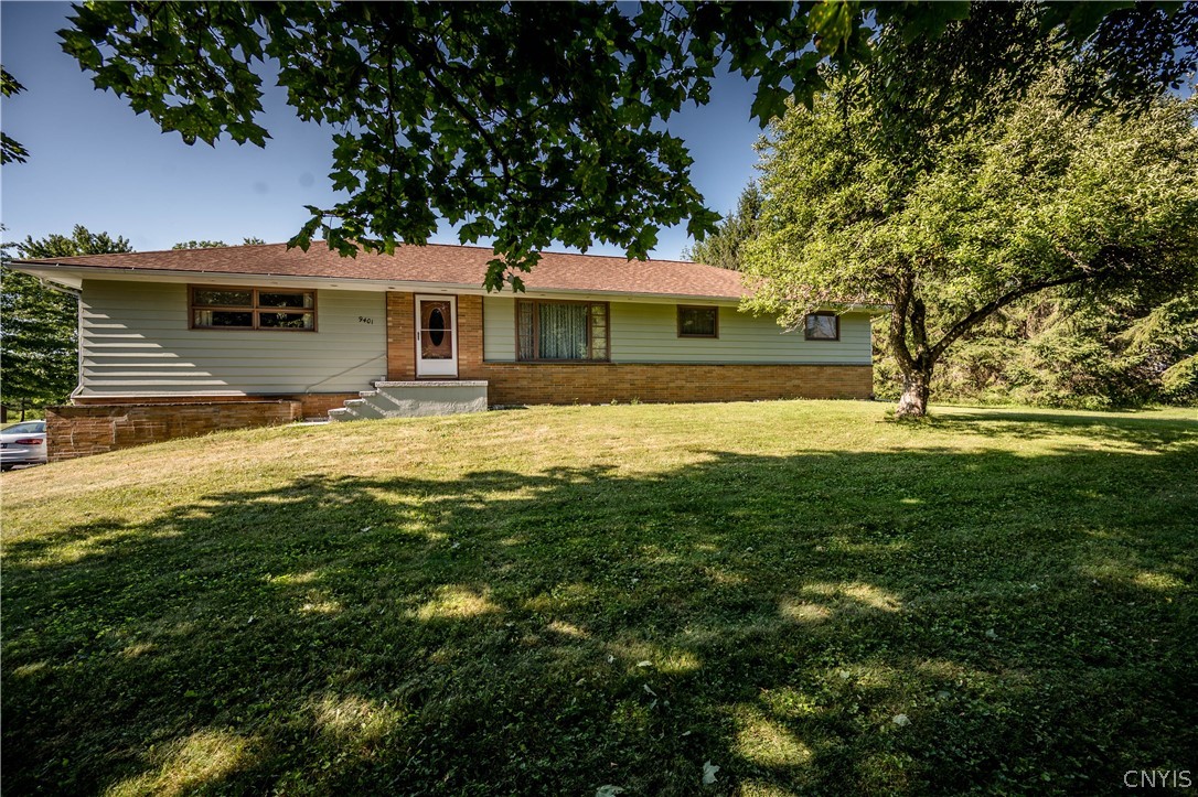 9401 Hayes Road Marcy, NY 13403 - Photo 1 of 35