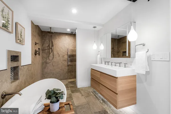 $1,900,000 | 1840 Shore Drive, Annapolis, MD 21401