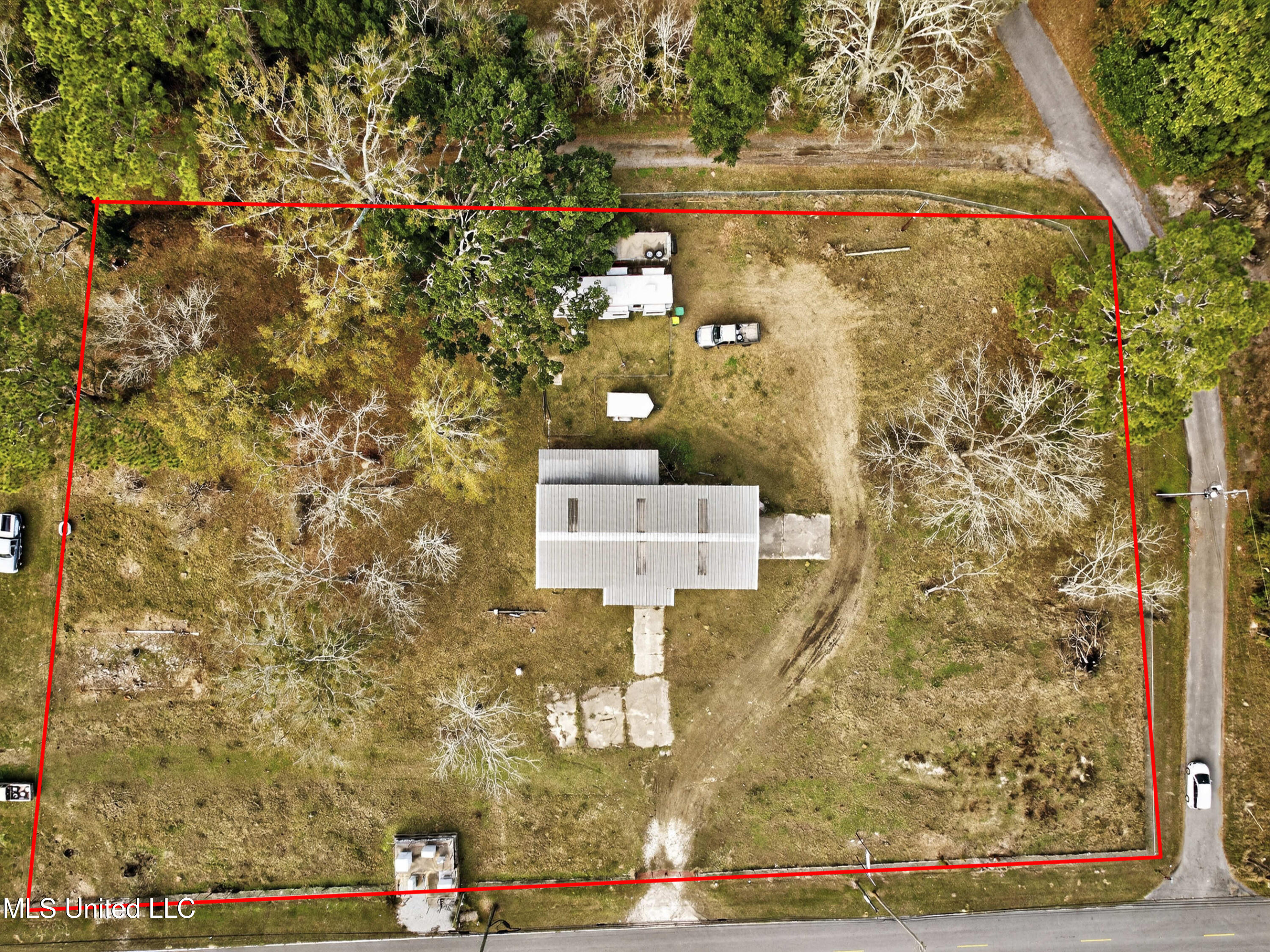 8735 Old Stage Road Moss Point, MS 39562 - Photo 19 of 24 8735OldStageRd-12