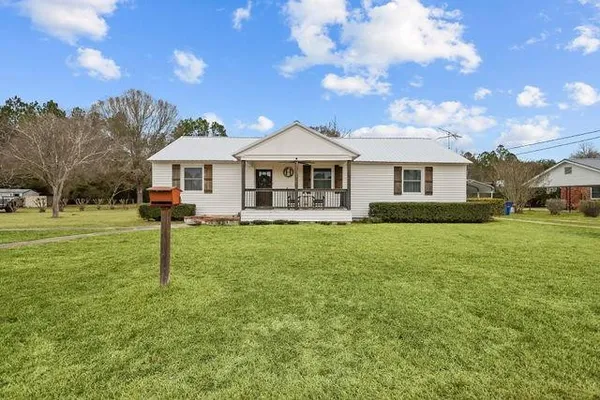$344,900 | 154 Avalon Street, Nahunta, GA 31553