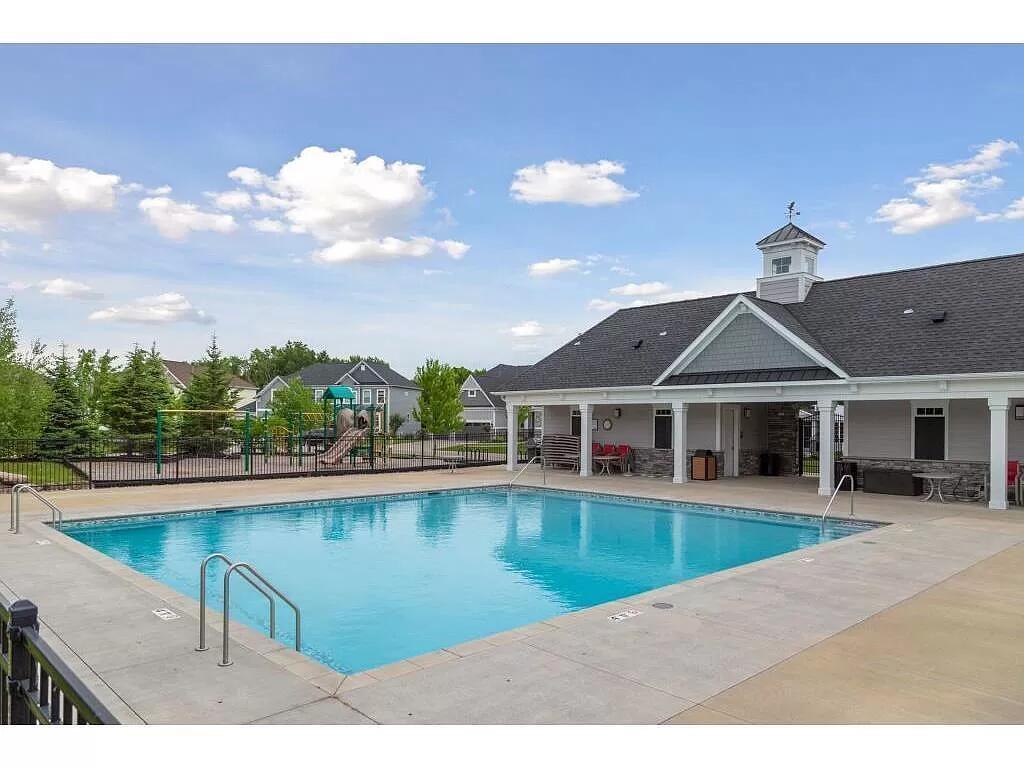 9889 Frederick Place Eden Prairie, MN 55347 - Photo 31 of 33