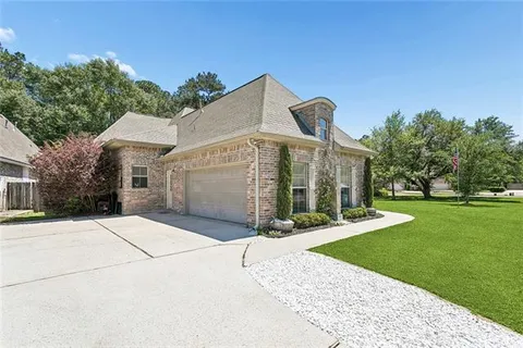 $435,000 | 449 Swift Fox Run, Madisonville, LA 70447