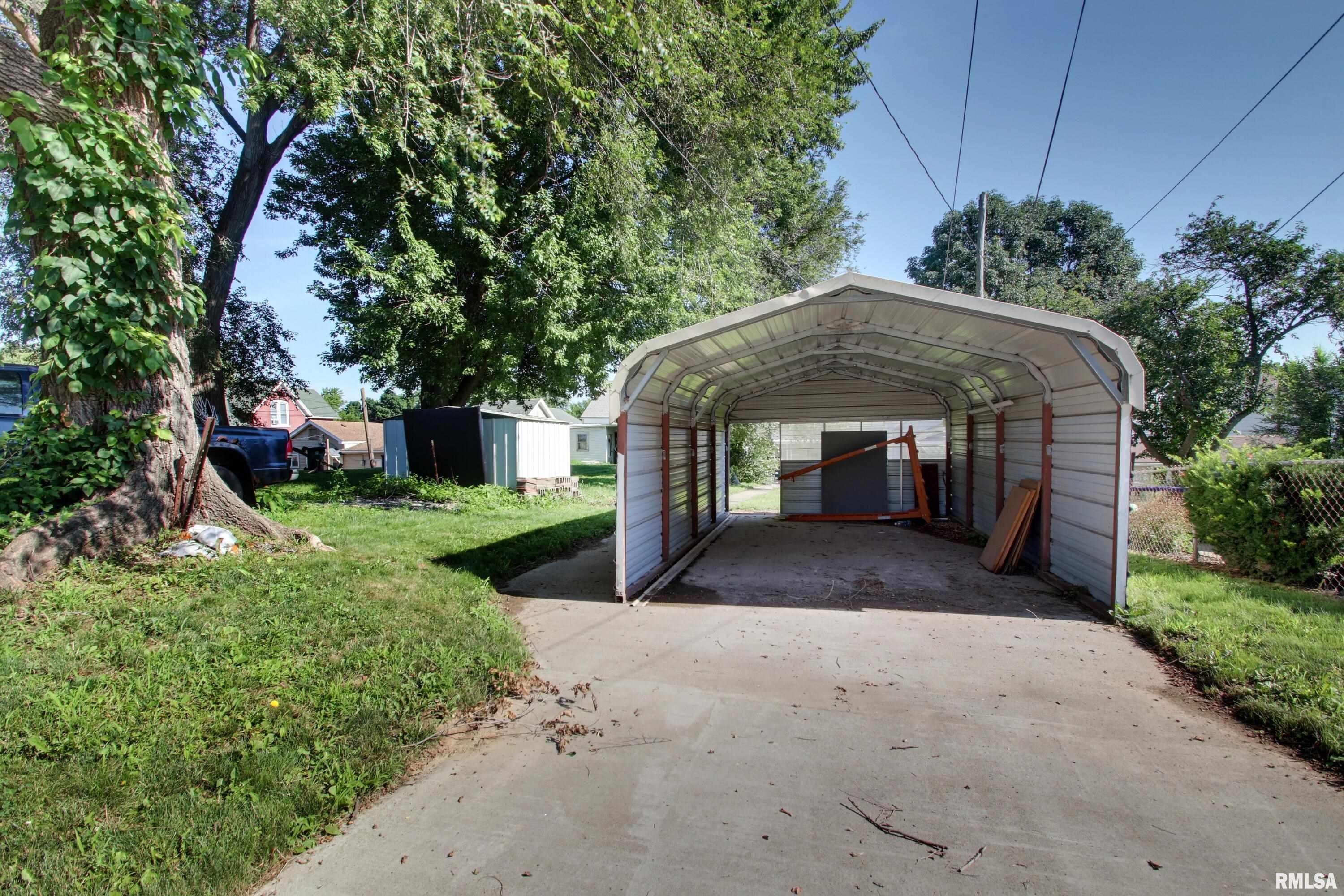 624 Monroe Street Quincy, IL 62301 - Photo 20 of 21