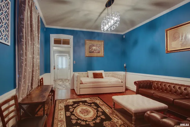 $87,500 | 624 Monroe Street, Quincy, IL 62301