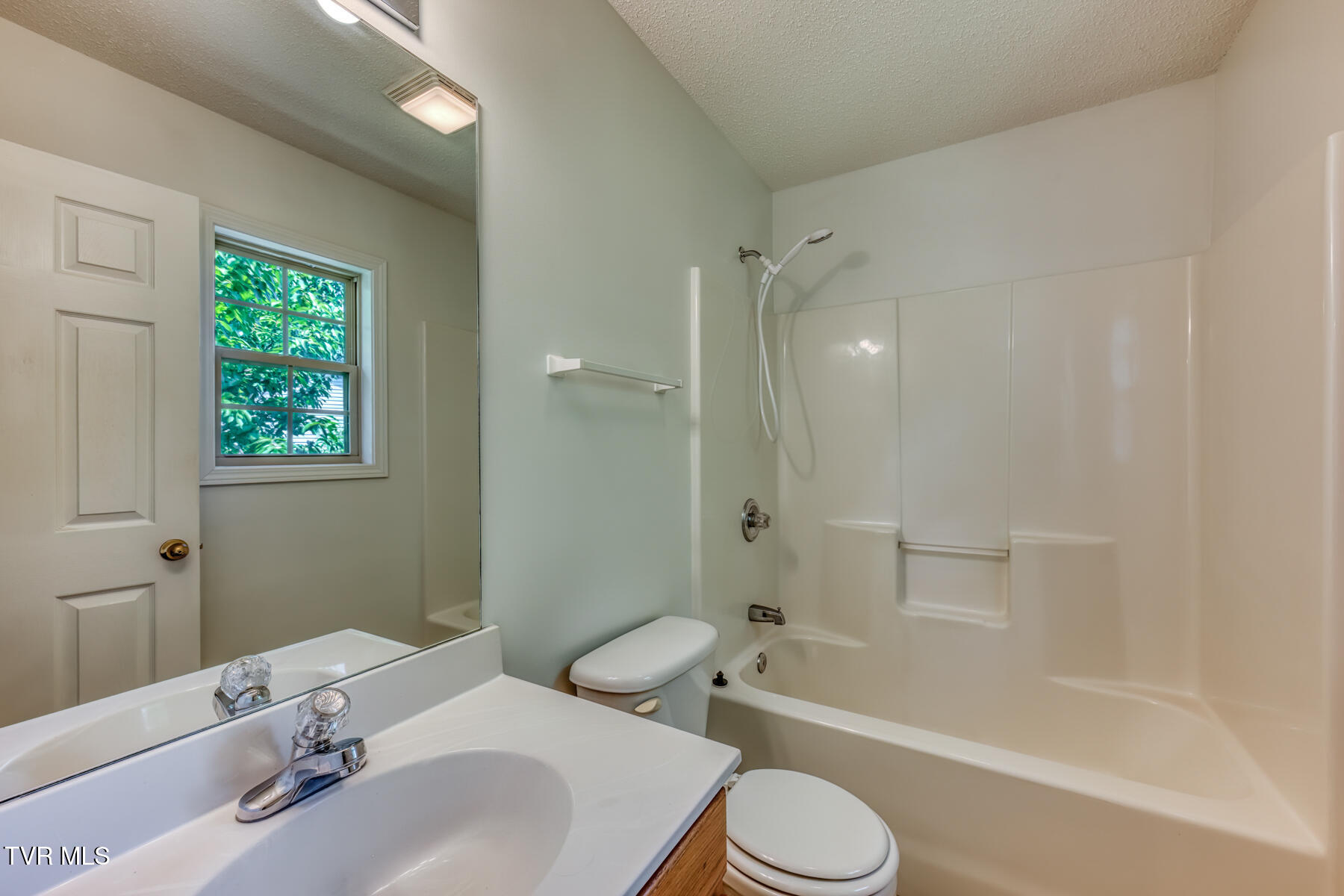 186 New Hope Road Jonesborough, TN 37659 - Photo 17 of 44 186 New Hope Rd-17
