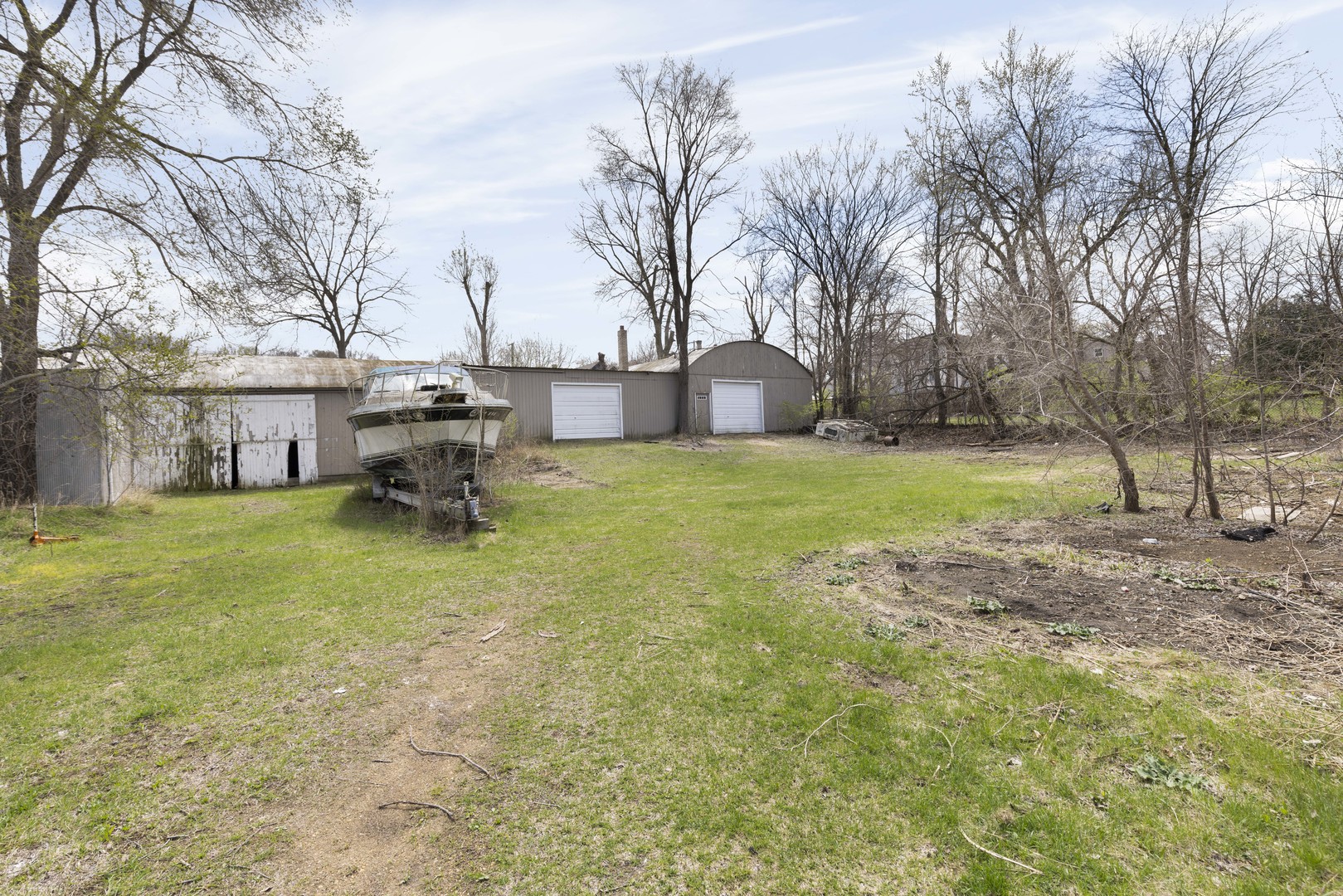 330 East Winslow Street Freeport, IL 61032 - Photo 10 of 15 a view of a house with backyard and sitting area