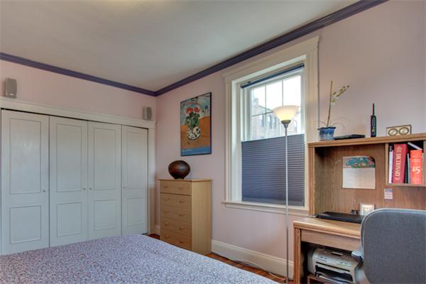 52 Babcock Street, Unit 1 Brookline, MA 02446 - Photo 5 of 10