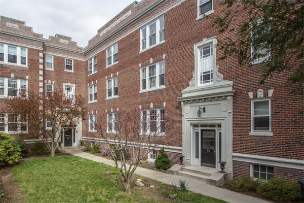 52 Babcock Street, Unit 1 Brookline, MA 02446 - Photo 10 of 10