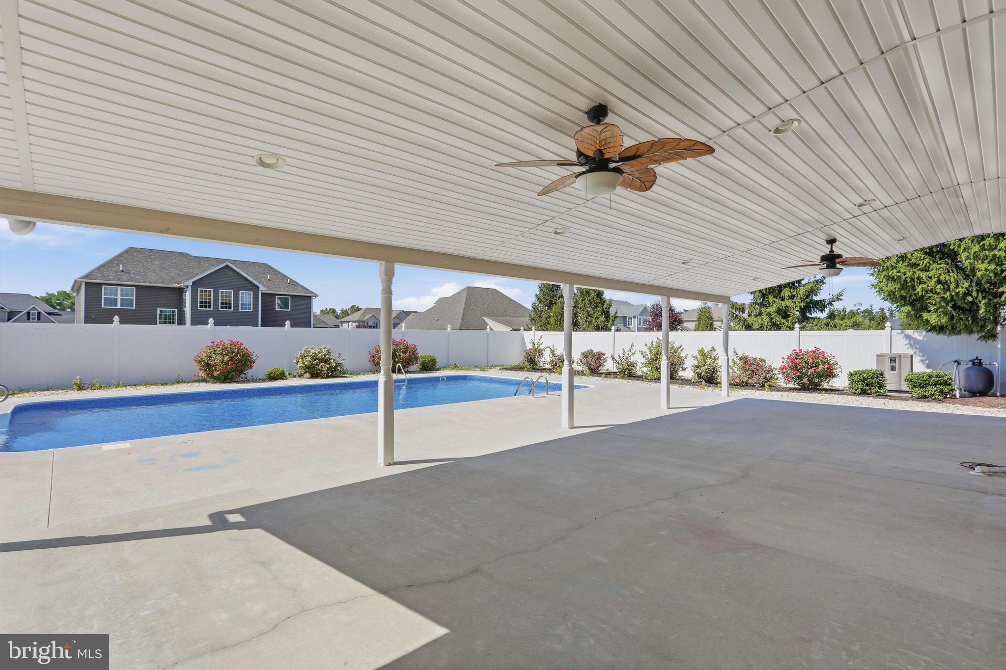 2419 Somerset Road Chambersburg, PA 17202 - Photo 9 of 96