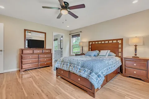 $350,000 | 125 Hickory Ridge Lane, Hartsville, TN 37074