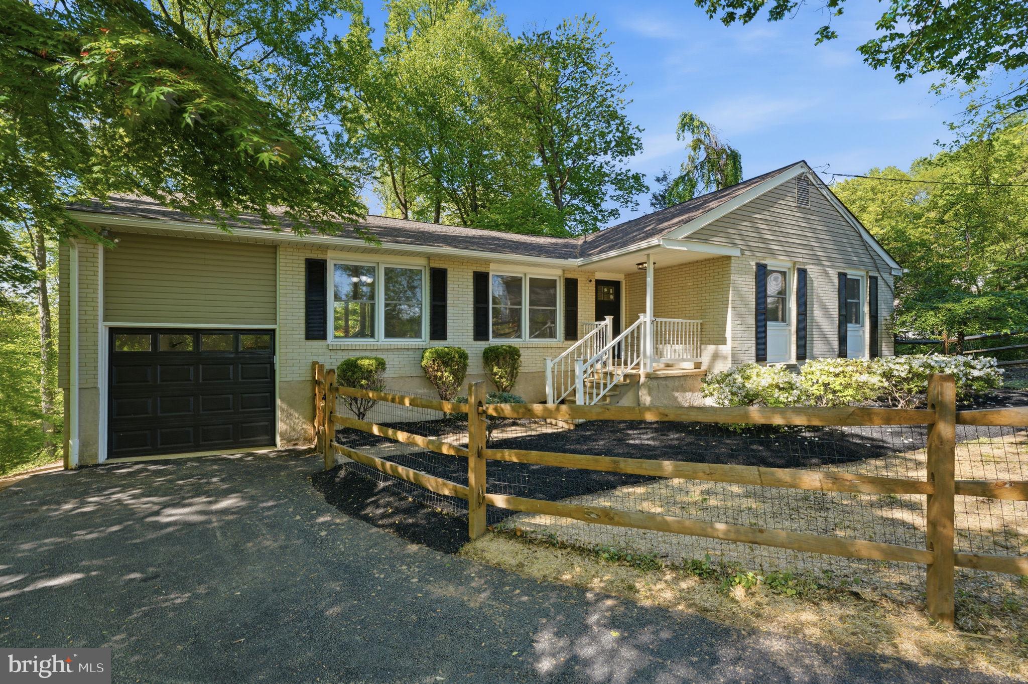 609 Chanin Road Hockessin, DE 19707 - Photo 3 of 41
