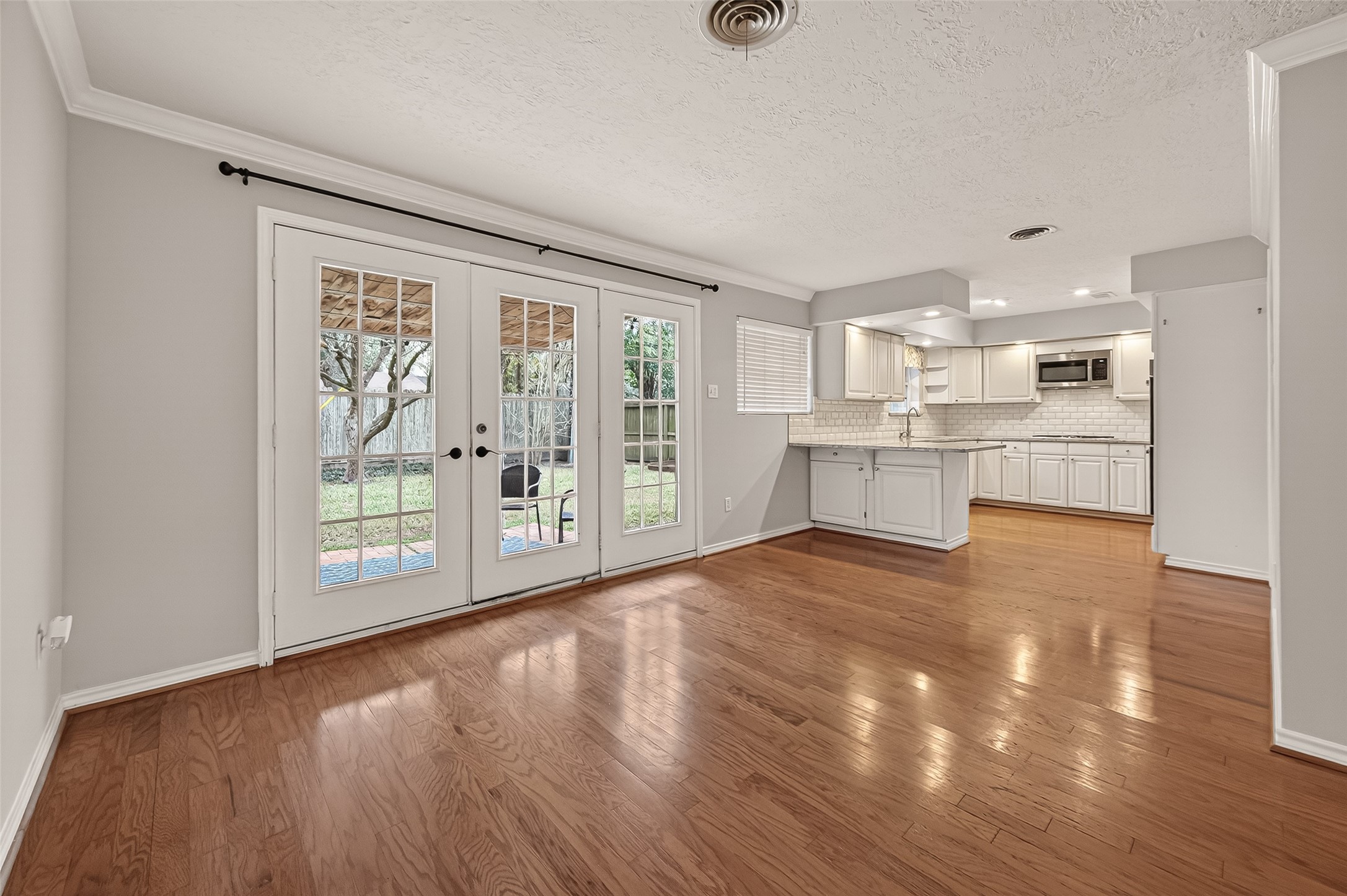 5503 Darnell Street Houston, TX 77096 - Photo 13 of 30