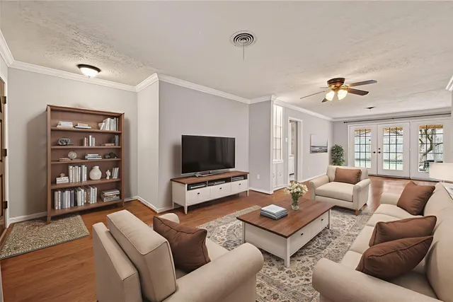 $312,500 | 5503 Darnell Street, Houston, TX 77096