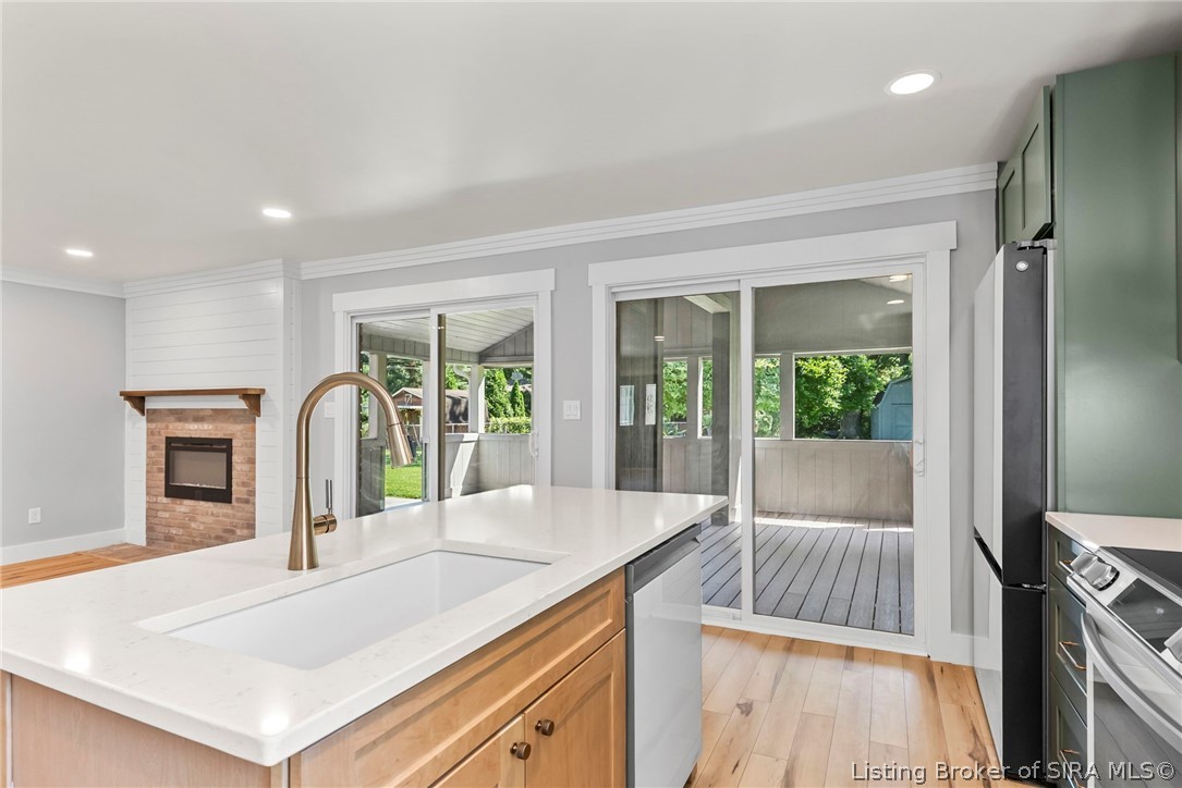 2037 Ridgewood Lane Madison, IN 47250 - Photo 10 of 27